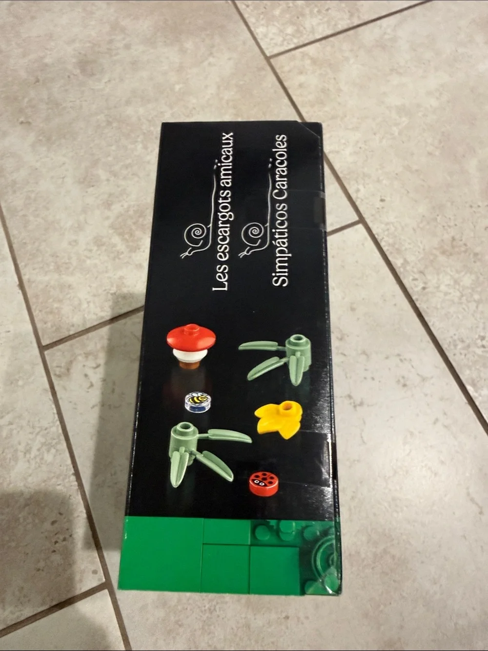 LEGO Ideas Friendly Snails - 40788 nwt unopened